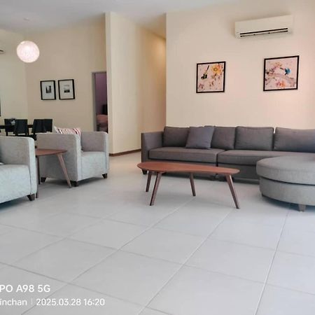 Sekinchan Seaview Homestay 7 High View Екстер'єр фото